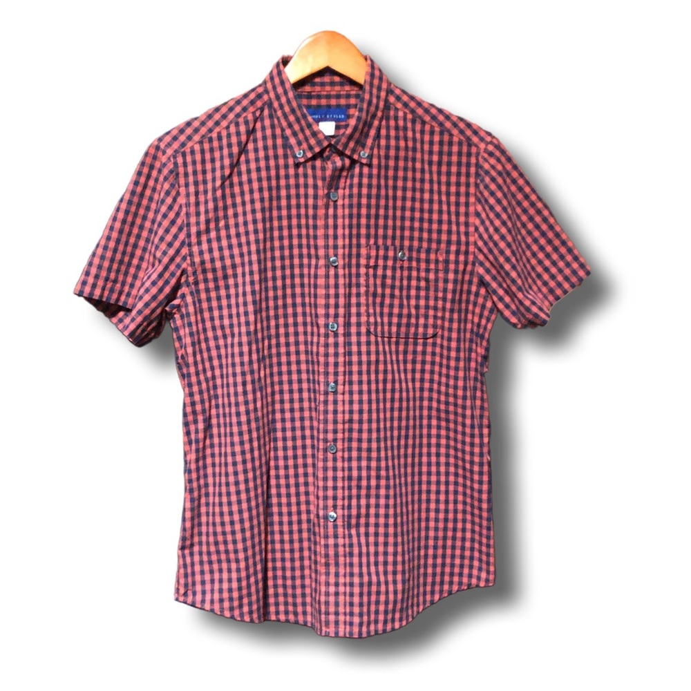 Simply Styled button down size medium